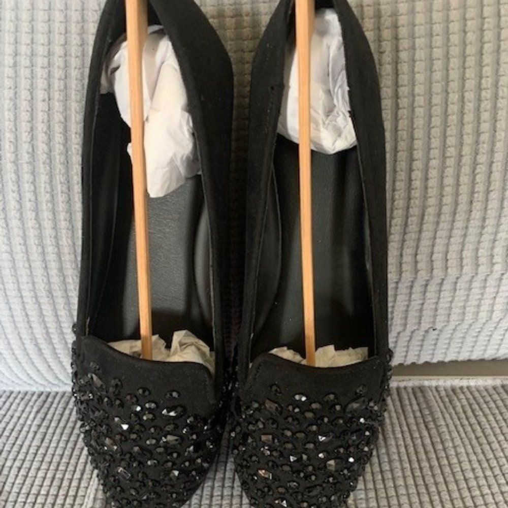 SIMPLY VERA VERA WANG BLACK SHOES  8